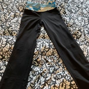 Lululemon size 4 groove pant (not flare)
